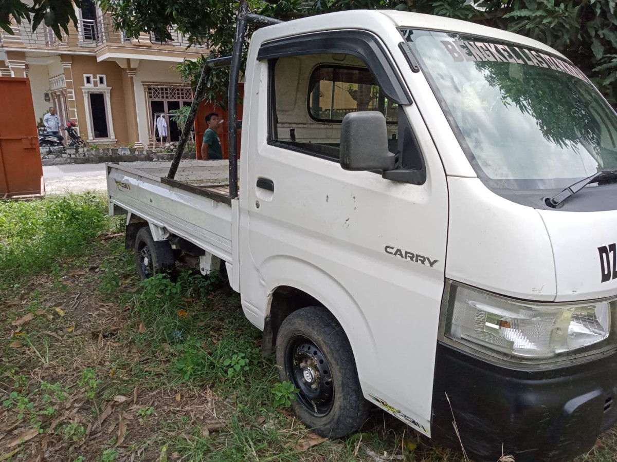 SUZUKI  CARRY  CL PICK UP