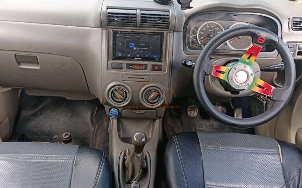 TOYOTA  AVANZA  1.3 G