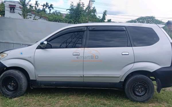 TOYOTA  AVANZA  1.3 G