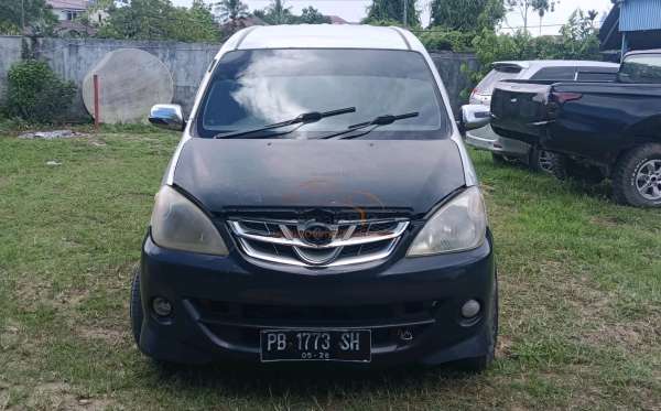 TOYOTA  AVANZA  1.3 G