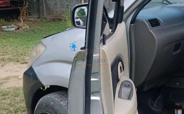 TOYOTA  AVANZA  1.3 G