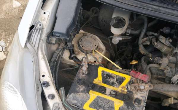 TOYOTA  AVANZA  VELOZ