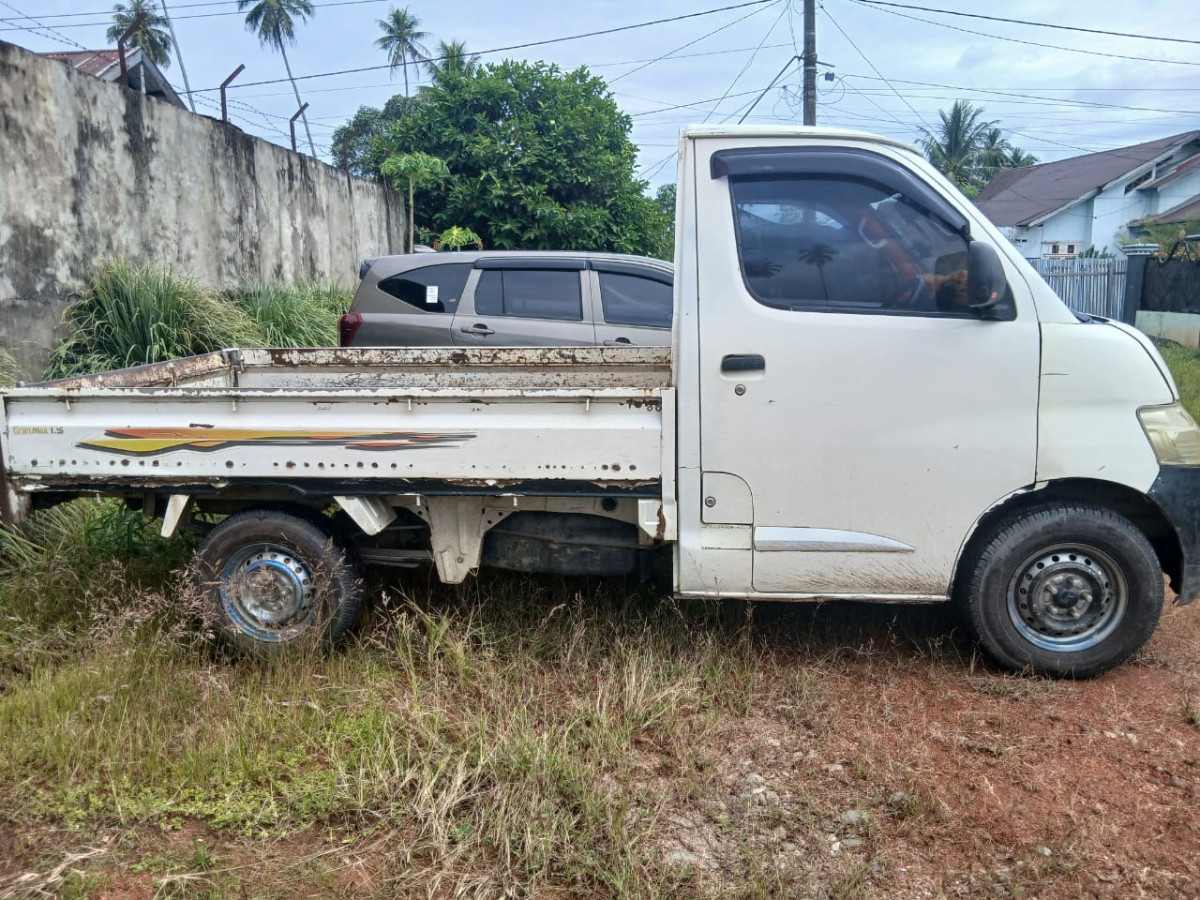 DAIHATSU  GRAN MAX  PICK-UP