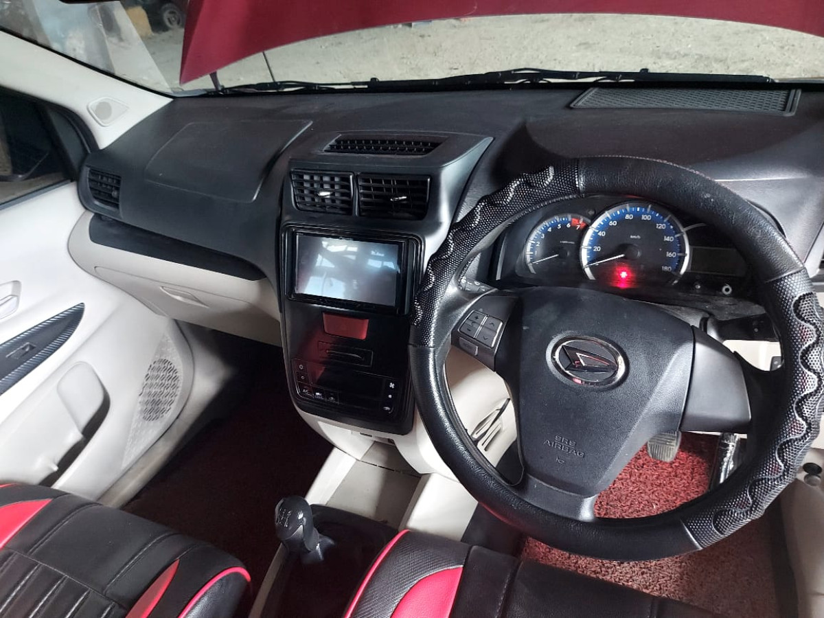 DAIHATSU XENIA XENIA R