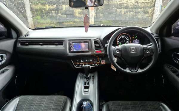 HONDA HRV 1.5 E CVT