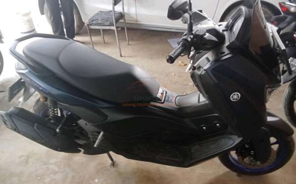 YAMAHA NMAX
