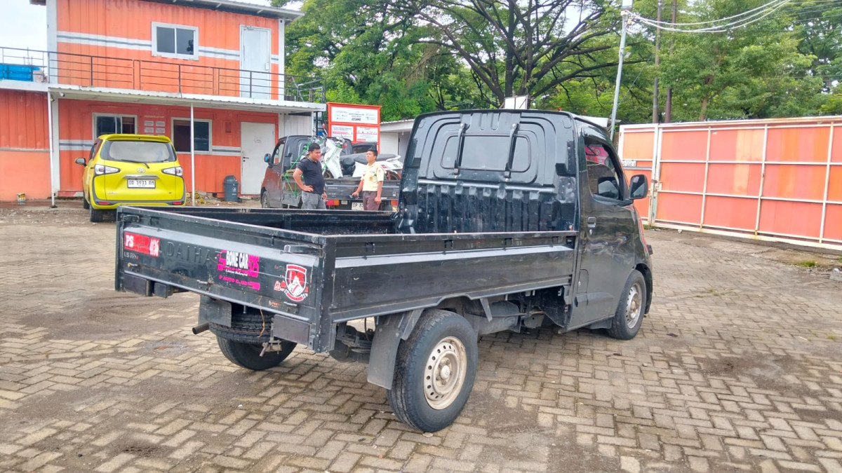 DAIHATSU GRAN MAX PU AC PS 1.5