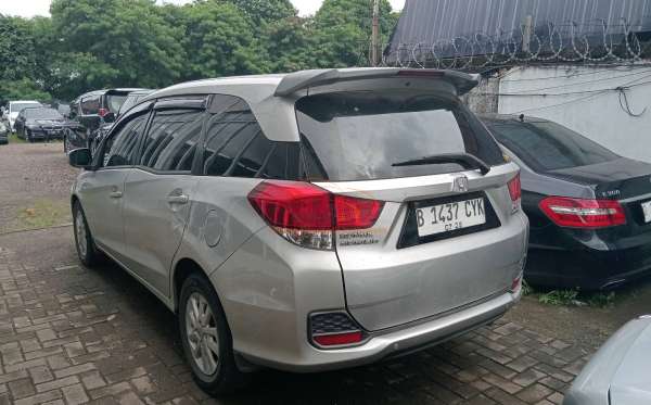 HONDA MOBILIO DD4 1.5E