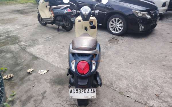 HONDA  SCOOPY