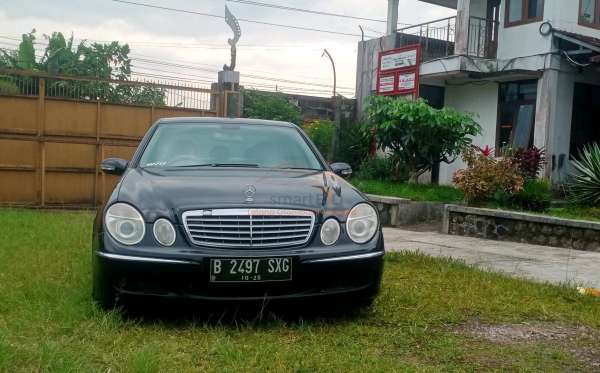 MERCEDES BENZ E 240 ELEGANCE CKD A