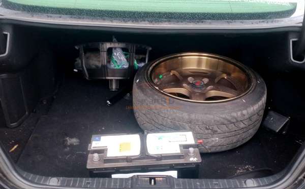 MERCEDES BENZ E 240 ELEGANCE CKD A