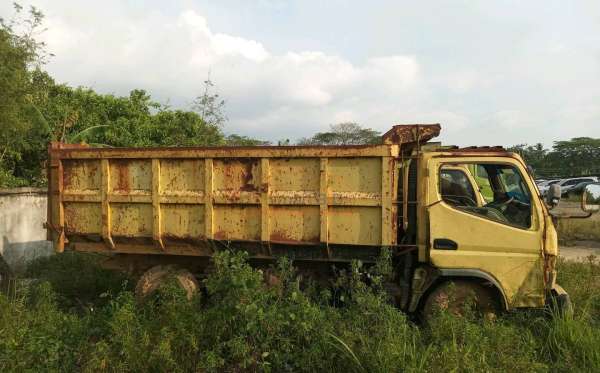 MITSUBISHI  FE  74 HDV