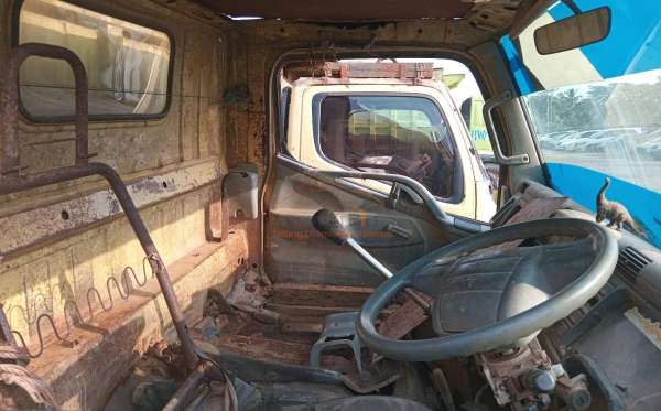 MITSUBISHI  FE  74 HDV