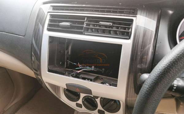 NISSAN  GRAND LIVINA  XV