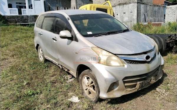 TOYOTA AVANZA VELOZ
