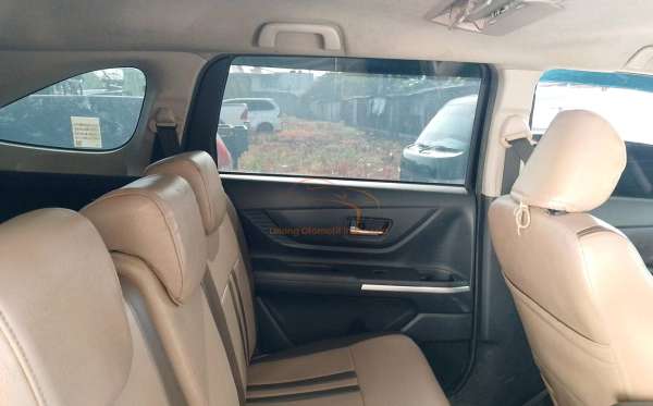 TOYOTA AVANZA 1.5 G