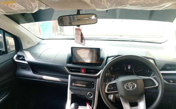 TOYOTA AVANZA 1.5 G