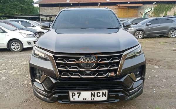 TOYOTA  FORTUNER  2.8 VRZ