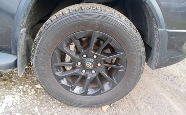 TOYOTA  FORTUNER  2.8 VRZ