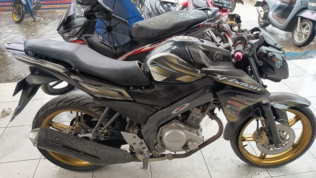YAMAHA VIXION