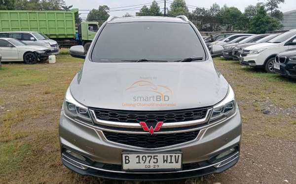 WULING CORTEZ 1.5ST LUX CVT