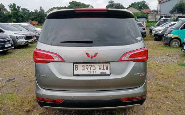 WULING CORTEZ 1.5ST LUX CVT