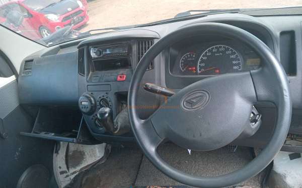 DAIHATSU  GRAN MAX