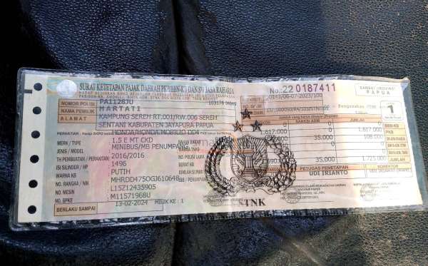 HONDA  MOBILIO  DD4 1.5E