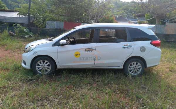 HONDA  MOBILIO  DD4 1.5E