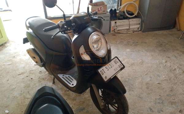 HONDA  SCOOPY