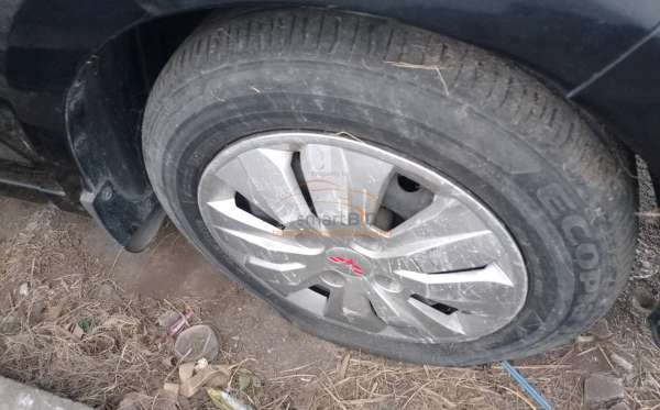 WULING CONFERO