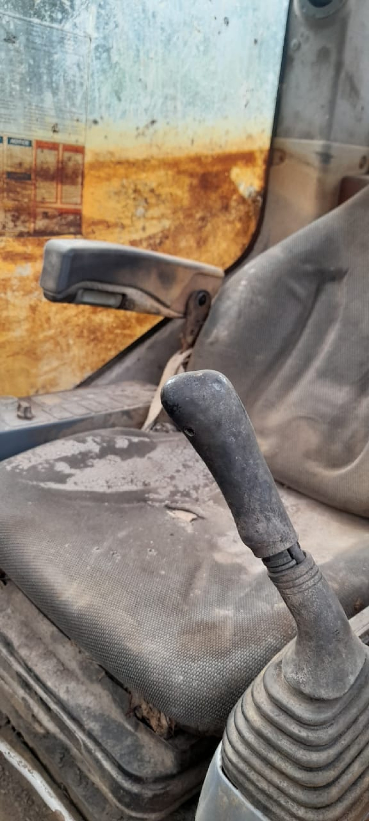 LIUGONG  EXCAVATOR CLG915E