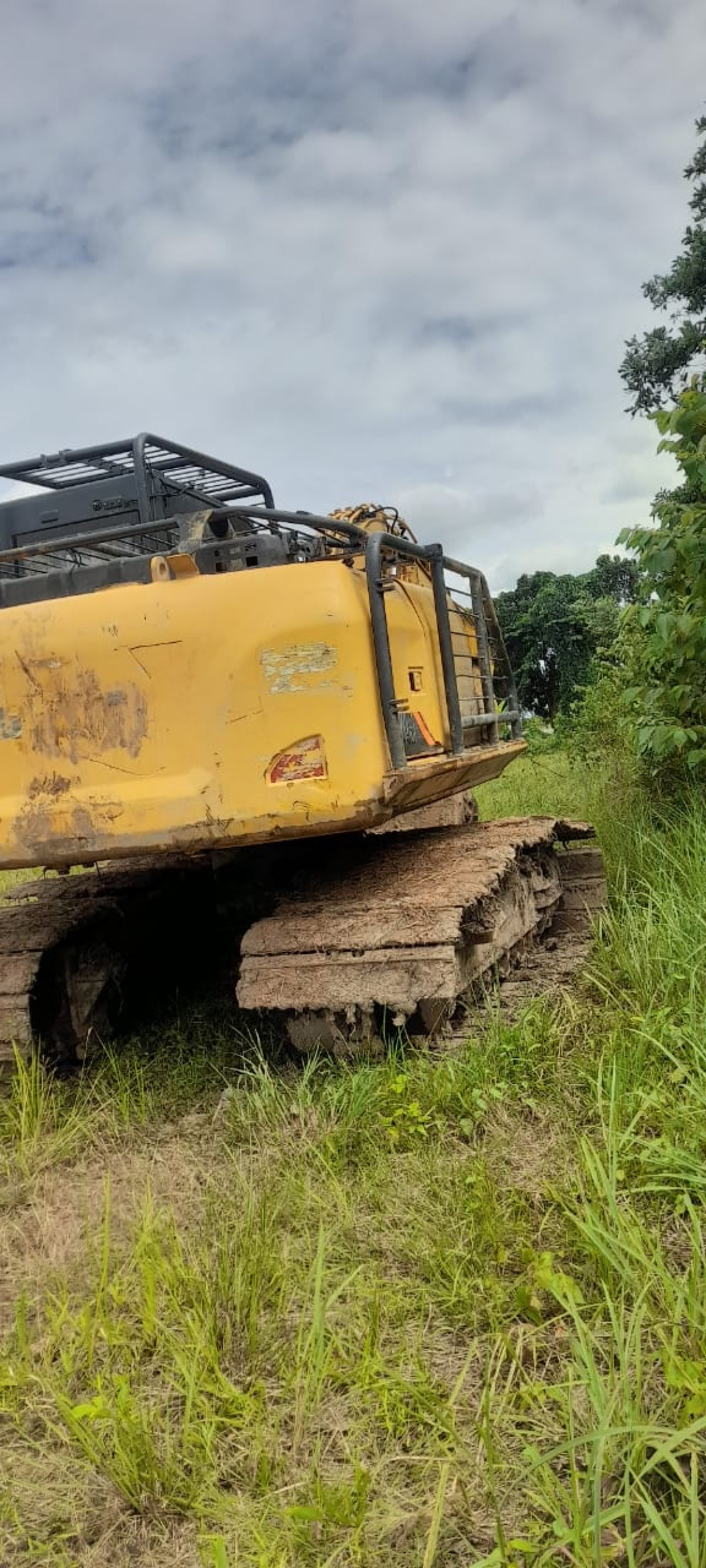 LIUGONG  EXCAVATOR CLG915E