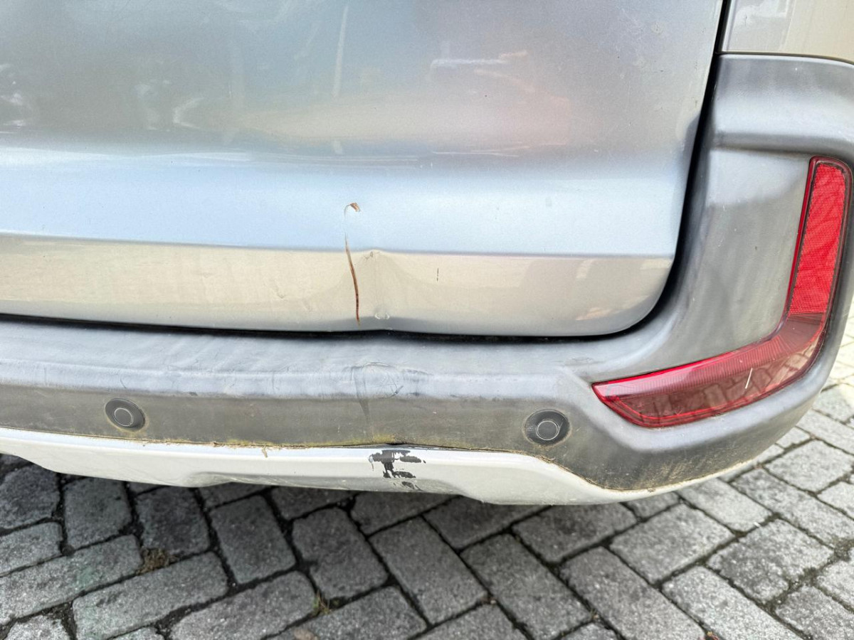 WULING  CONFERO  S 1.5C