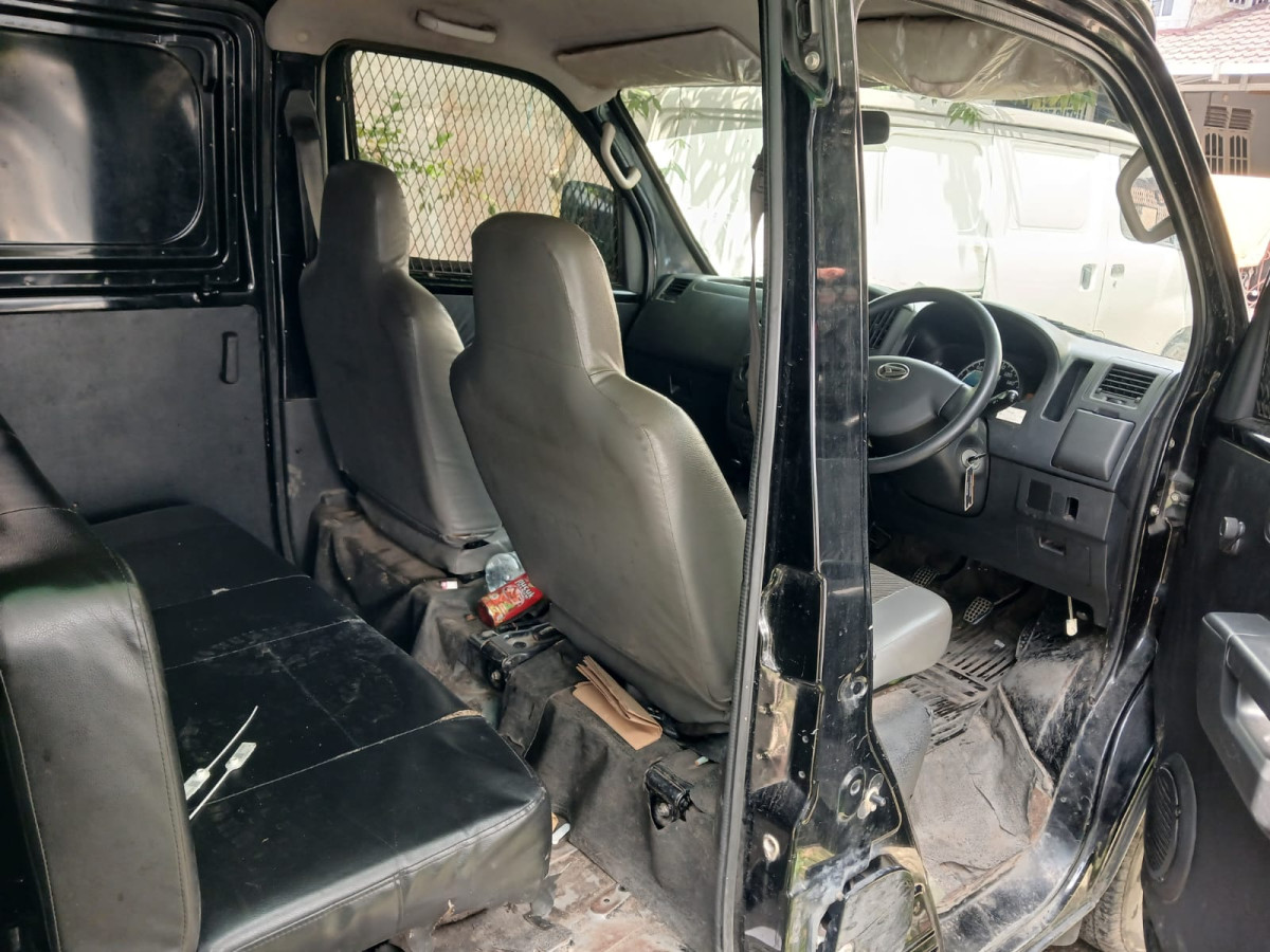 DAIHATSU GRAN MAX  BLIND VAN