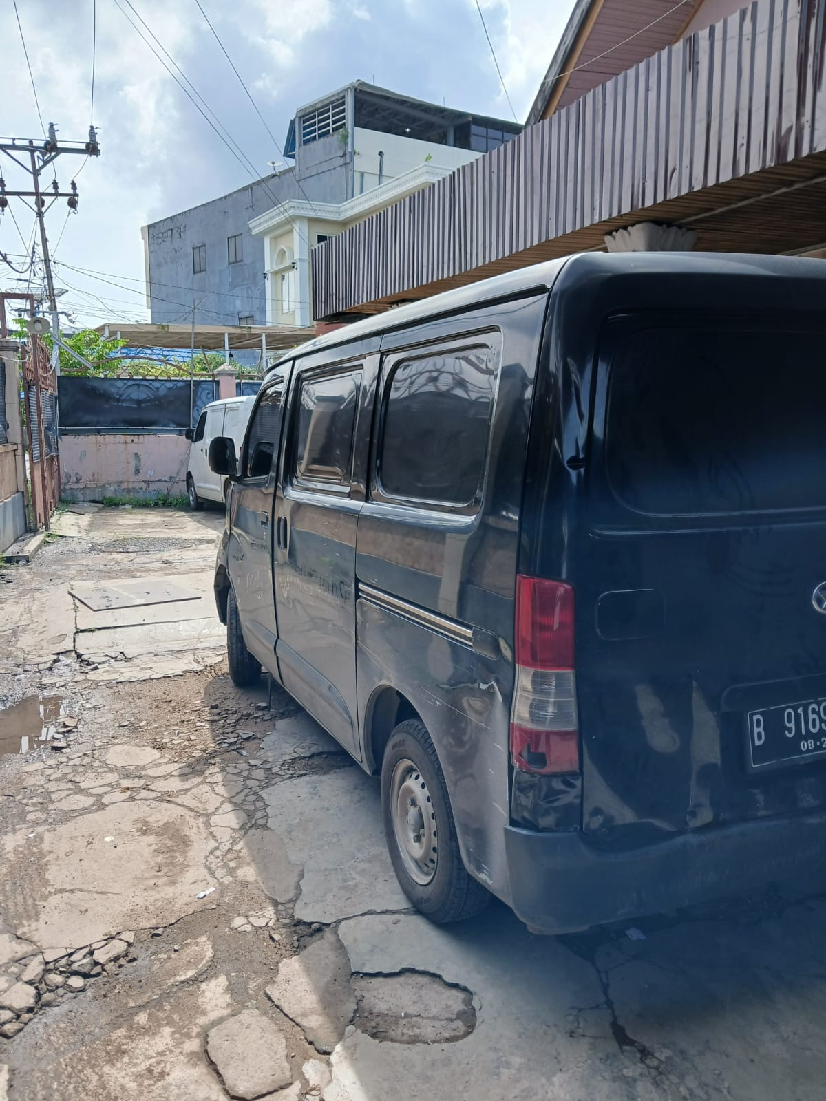 DAIHATSU GRAN MAX  BLIND VAN