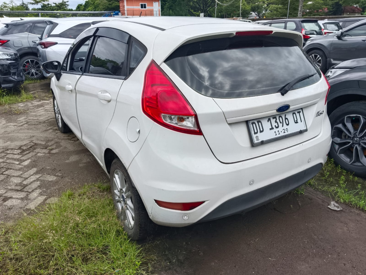 FORD FIESTA 1.5L