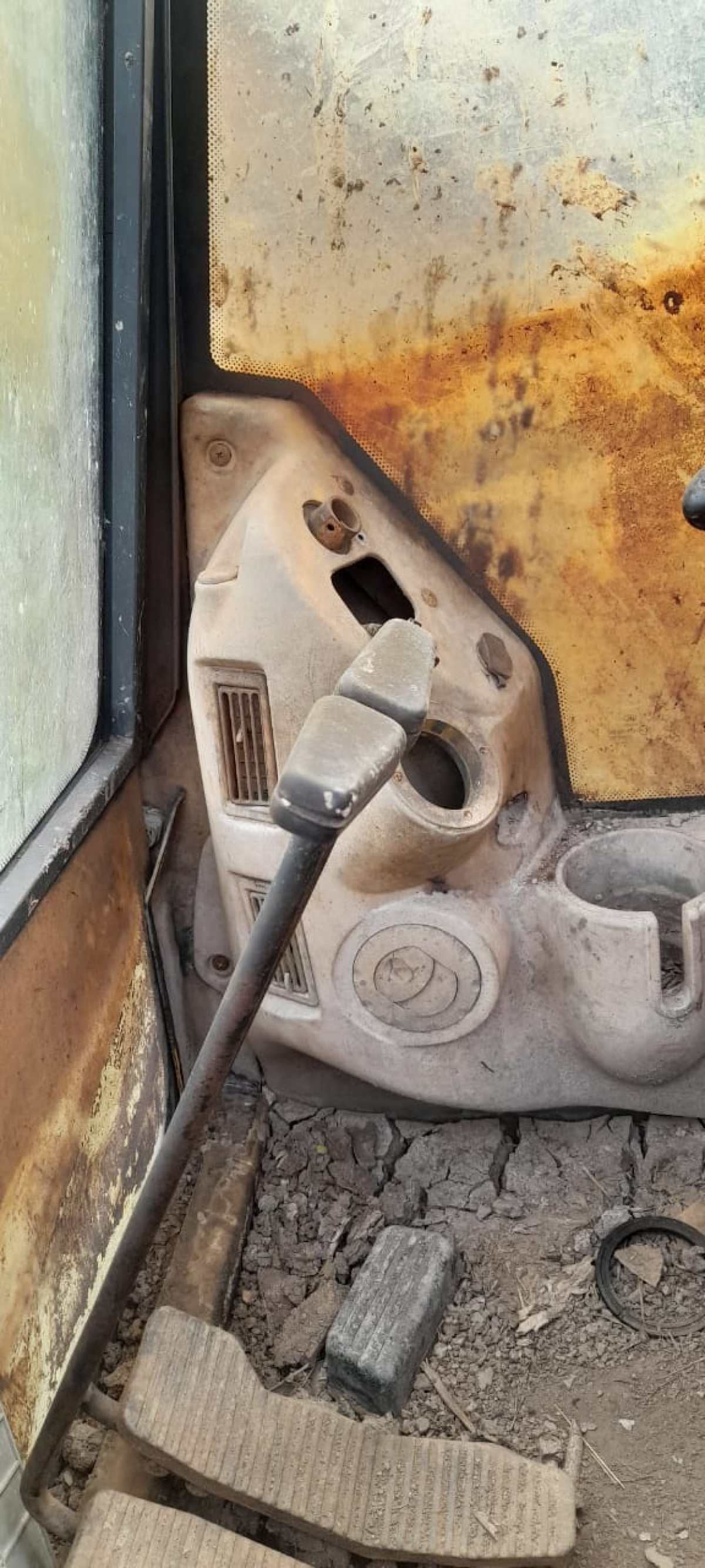 LIUGONG  EXCAVATOR CLG915E