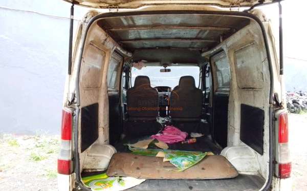 DAIHATSU GRAN MAX BLIND VAN