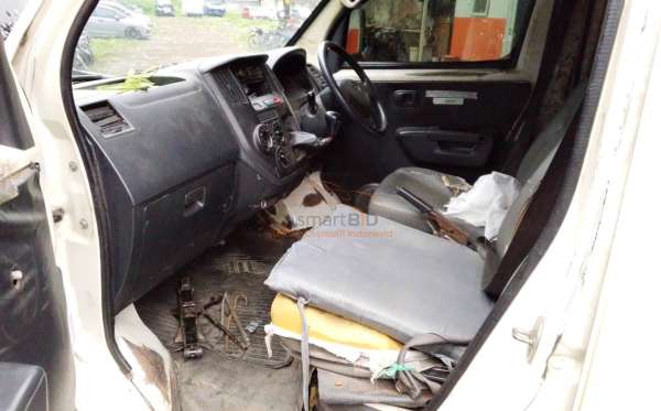 DAIHATSU GRAN MAX BLIND VAN