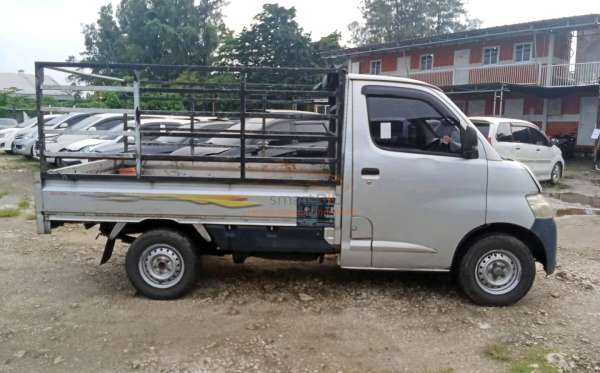 DAIHATSU GRAN MAX PICK-UP