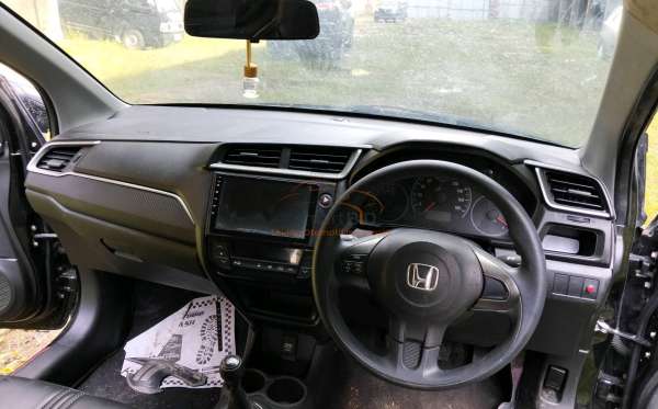 HONDA BRIO