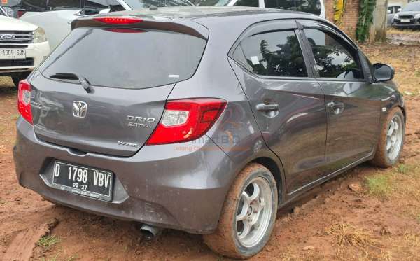 HONDA  BRIO  SATYA 1.2 E