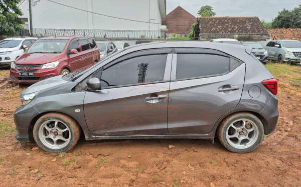 HONDA  BRIO  SATYA 1.2 E