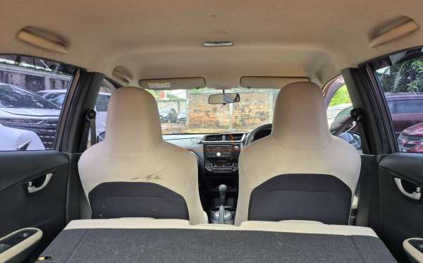 HONDA  BRIO  SATYA 1.2 E