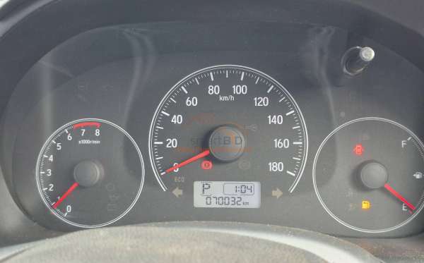 HONDA  BRIO  SATYA 1.2 E