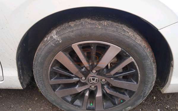 HONDA  CITY  HB 1.5L RS