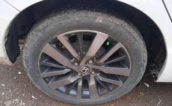 HONDA  CITY  HB 1.5L RS