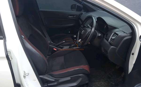 HONDA  CITY  HB 1.5L RS