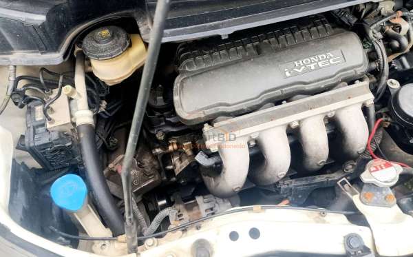 HONDA FREED GB3 1.5 E